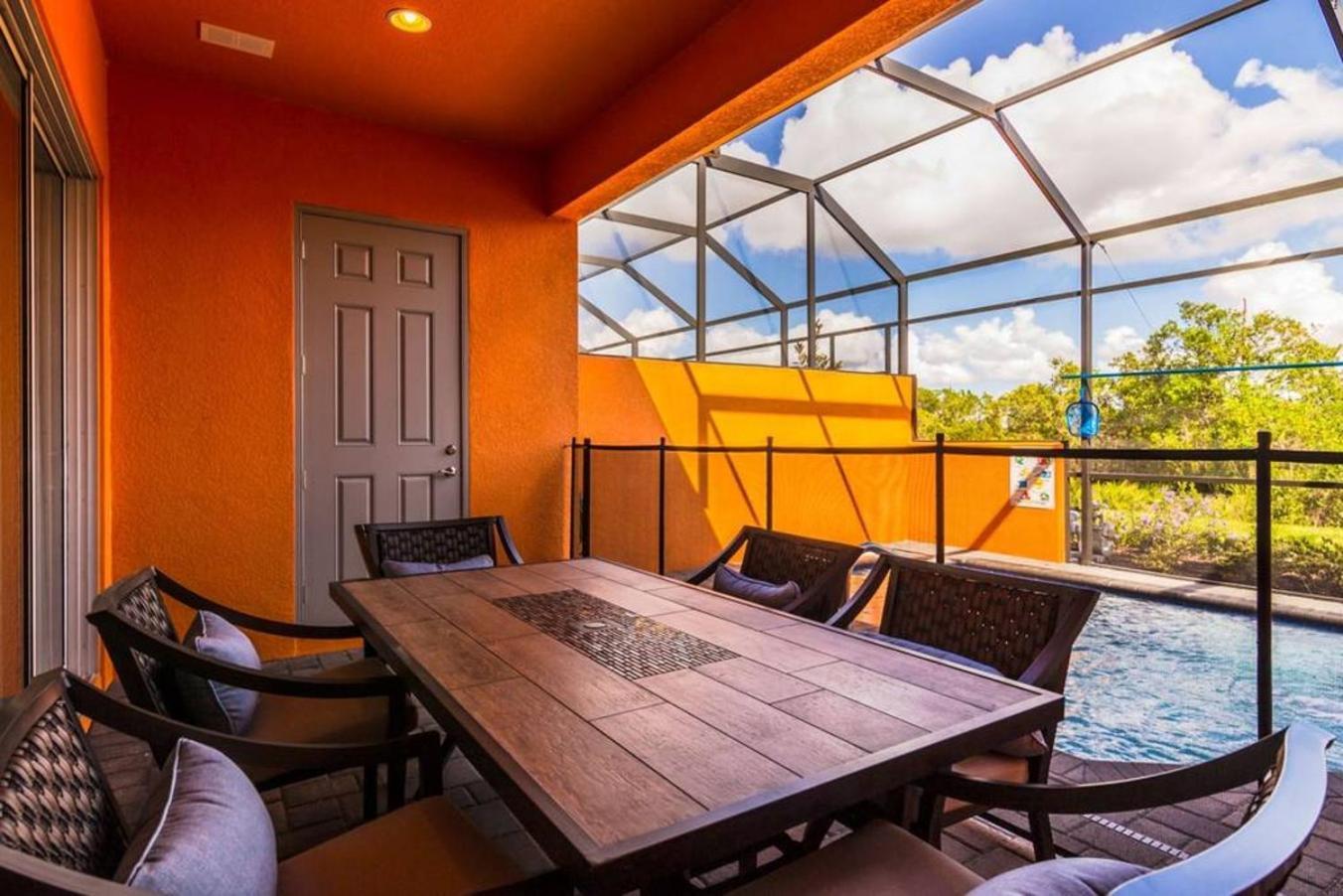 3b25b Townhouse 15 Min From Enclaves At Festival Сasa de vacaciones *
